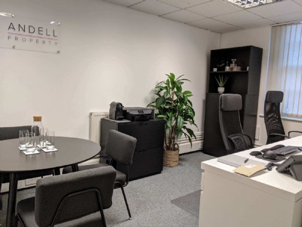 Property at The Old Kiln House, 15-17 High Street, Elstree, WD6 3BY